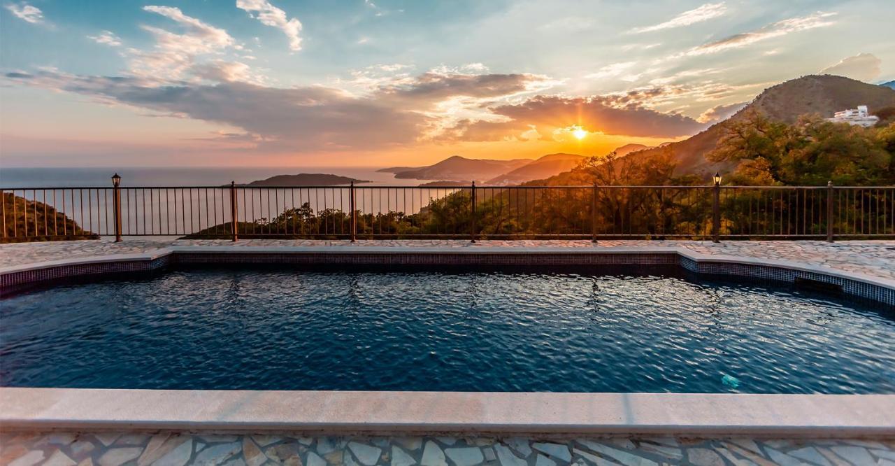 Villa Oak Leaf Residences *